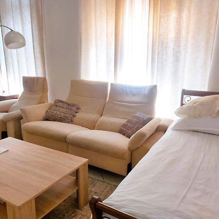Exkluzivni Apartman V Prizemi V Hradci Kralove Hradec Kralove Exterior foto