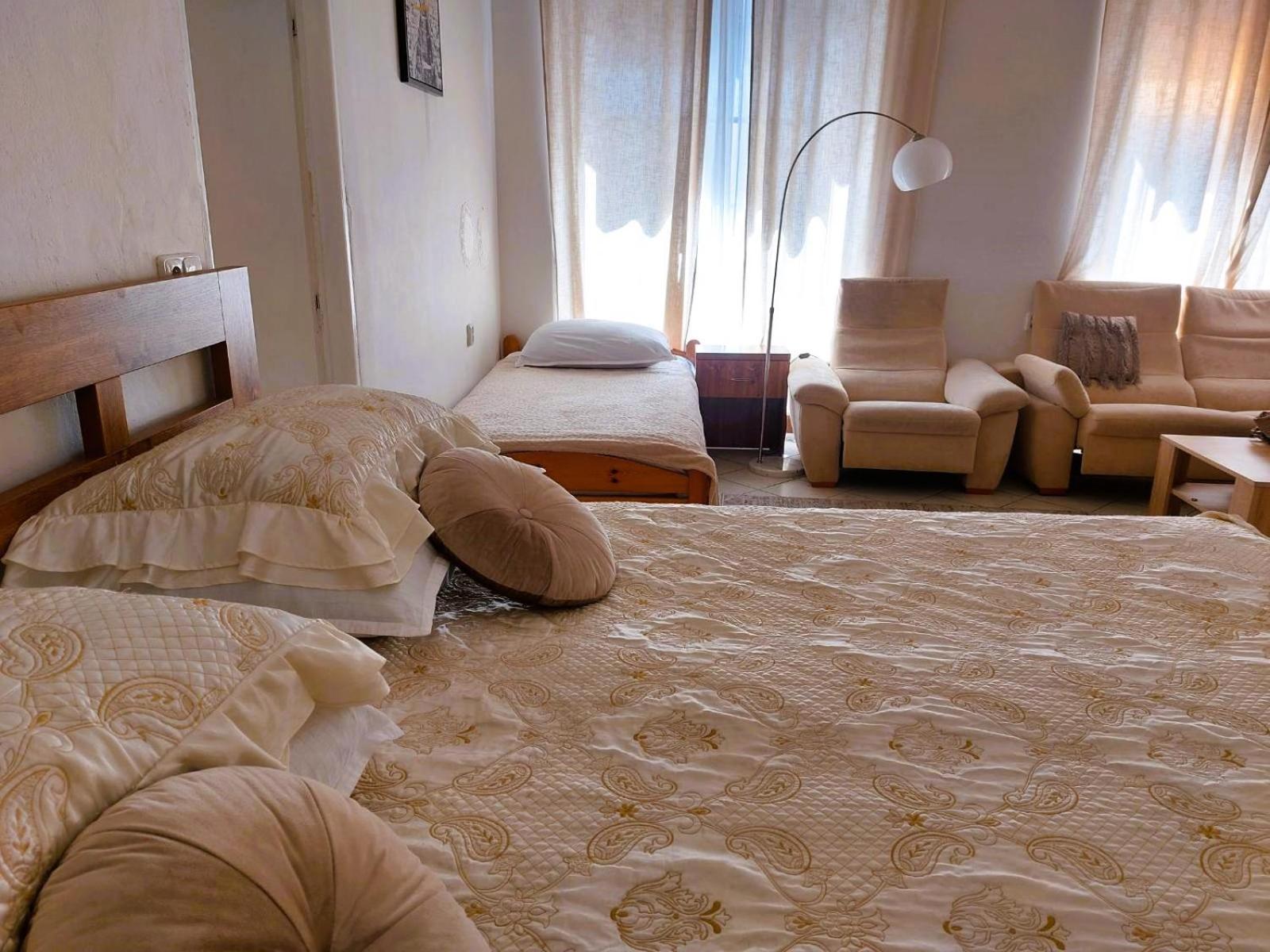 Exkluzivni Apartman V Prizemi V Hradci Kralove Hradec Kralove Exterior foto